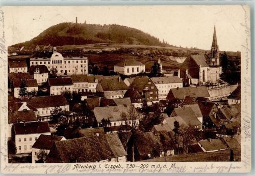 Altenberg mit alter Pfarrkirche