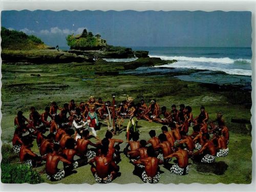 Bali Tracht