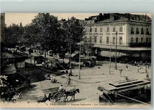 Toulouse Straßenbahn Cafe Avenue Lafayette