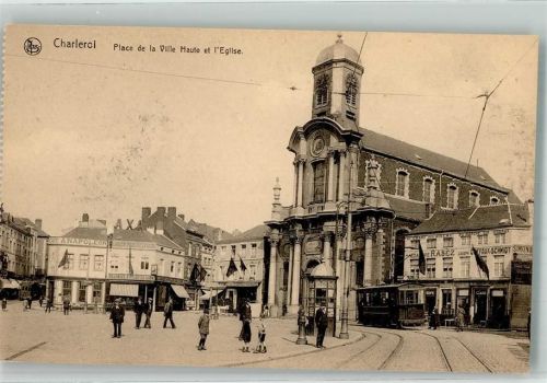 Charleroi Straßenbahn Kirche Oberer Stadtplatz
