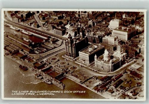Liverpool 1939 Foto AK Fliegeraufnahme The Liver Buidlings Cunard Dock Offices Hafen