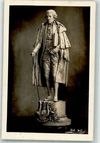 Statue von Bildhauer Robert Weigl Haydn, J. Foto AK