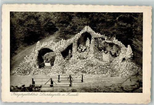 Oberharmersbach Lourdesgrotte Kriegerdenkmal Zuwald