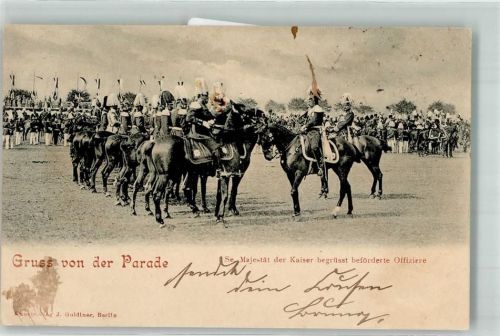 1903 Kaiser Wilhelm II mit beförderten Offizieren während einer Parade Kavallerie Uniform