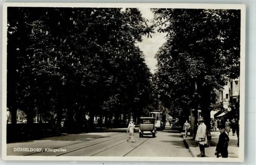 Düsseldorf Königsallee Straßenbahn Auto