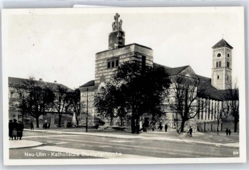 Neu-Ulm Katholische Stadtpfarrkirche