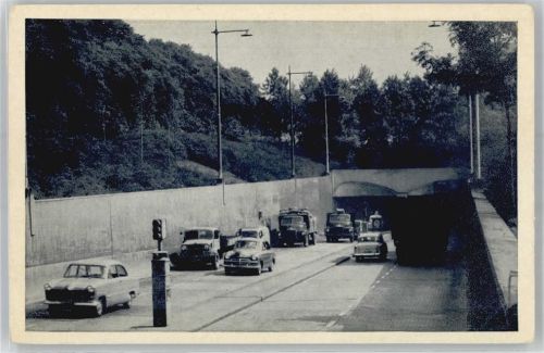 Rotterdam Ingang Autotunnel (westzijde)