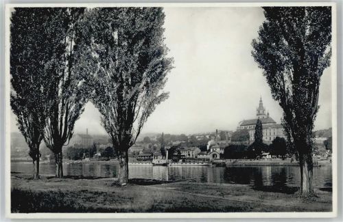 Litomerice Blick über die Elbe zur Stdt