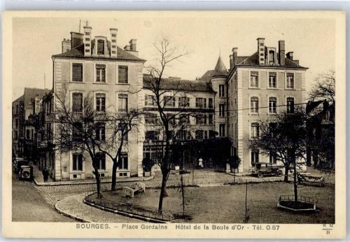 Bourges Place Gordaine Hotel de la Boule d Or