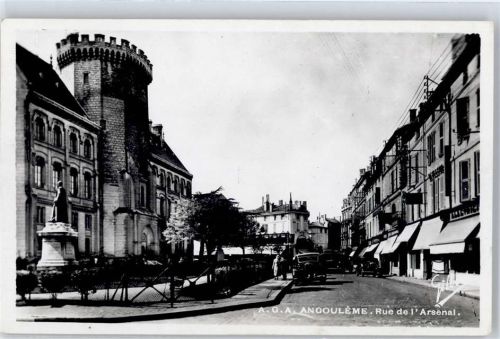 Angouleme Rue de l Arsenal