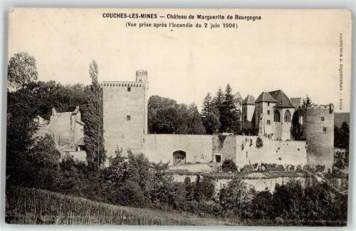 Couches 1909 Schloss Chateau de Margurite de Bourgogne AKU1
