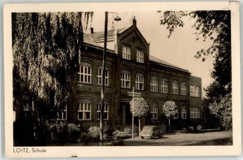 17121 O2033 Loitz b Demmin - Schule
