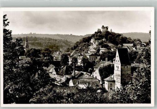 Pappenheim Panorama des Ortes mit Galluskirche Burg Pappenheim und Stadtkirche