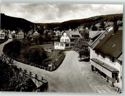 Buhlbach Panorama des Ortes mit Edeka-Geschäft