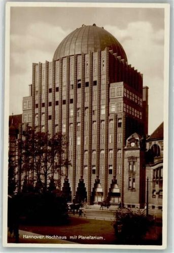 Hannover Hochhaus mit Planetarium