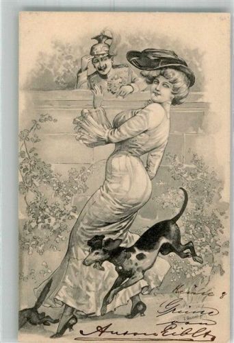 1911 Junge Frau mit wilden Hunden und österreichischer Ulan Humor Mode