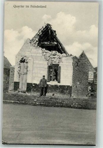 1916 Landser vor zerstörtem Haus im Feindesland WK I