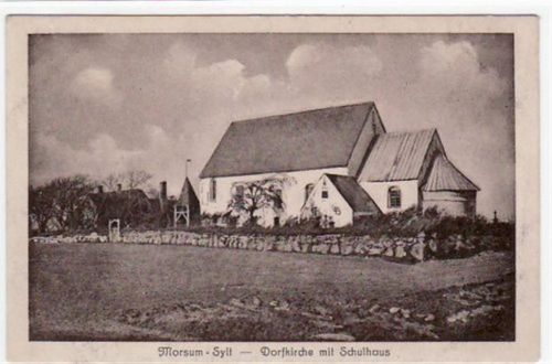 Morsum - Sylt mit Dorfkirche u. Schulhaus ungelaufen Ecken mit Albumabdrücken, sonst gut erhalten
