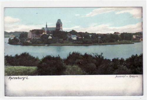 Ratzeburg Ratzeburg mit Aussicht vom Römnitz ungelaufen Ecken mit Albumabdrücken, Oxydationsspuren an den Rändern, sonst gut erhalten