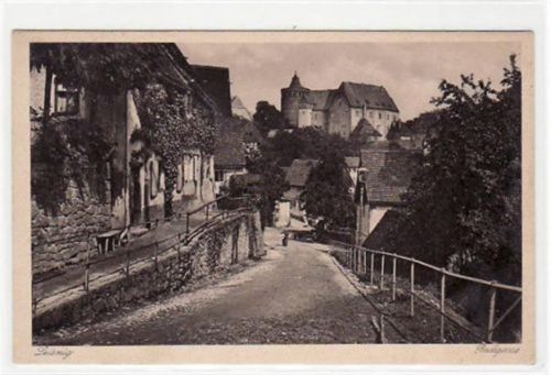 Leisnig Leisnig mit Partie in der Bachgasse gelaufen und Bahnpoststempel von 1933, Zug Nr. 1512. Gute Erhaltung.