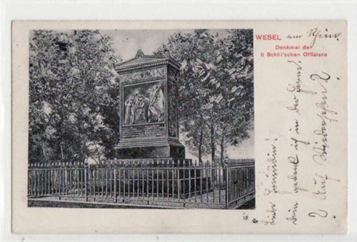 Wesel Wesel mit Denkmal der 11 Schill´schen Offiziere gelaufen, mit Stempel von 1907, Marke entfernt kleiner Knick unten rechts, sonst gut erhalten