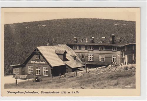 WossEcke rbaude / Vosecká Bouda - Kreis Hirschberg / Jelenia Góra im Riesengebirge gelaufen 1942. Sehr gut erhalten.