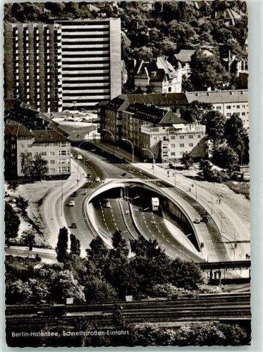 10115 W1000 Halensee - Schnellstraßen-Einfahrt Hochhäuser