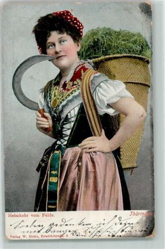 Heimkehr vom Felde Frau mit einer Sense Heurnte AK Trachten Thüringen 1912 Gebrauchsspuren