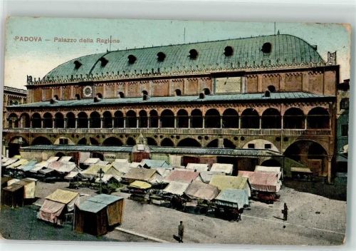 Padova Palazzo della Ragione Marktszene