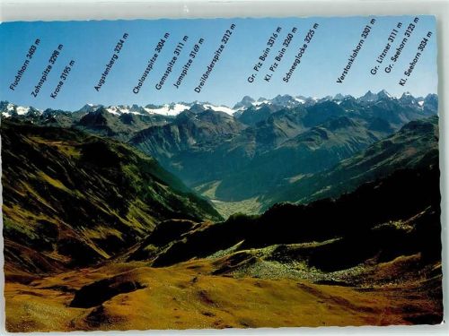 Wormser Hütte Blick vom Kreuzjoch 2469 m gegen Silvrettagruppe Alpenpark Montafon Hüttenstempel