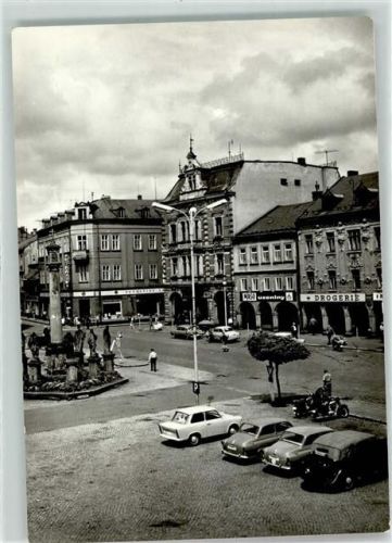 Rumburk Marktplatz Auto Säule Drogerie Motorrad