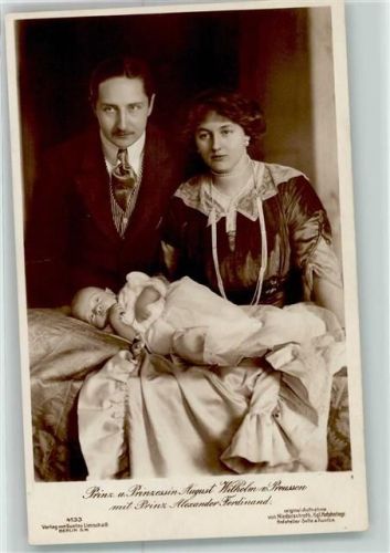 Prinz und Prinzessin mit Sohn Prinz Alexander Ferdinand