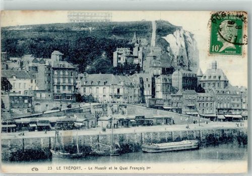 Le Treport Le Musoir et le Quai Francois Ruderboot