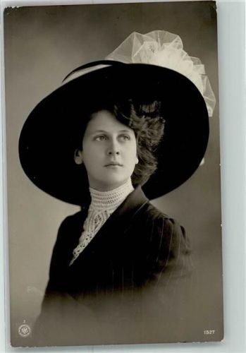 1910 Frau NPG Nr.1527