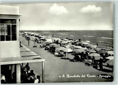 San Benedetto del Tronto Schwimmbad Strand