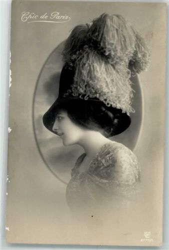 Paris Junge Frau mit sehr auffallenden Hut Chic de Paris GL Co. 2777/1