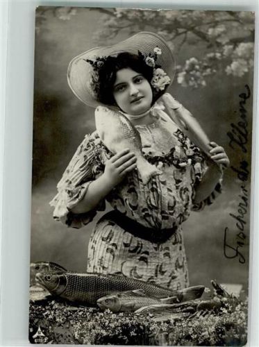 Frau Fische