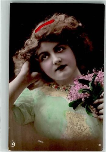 1909 Frau