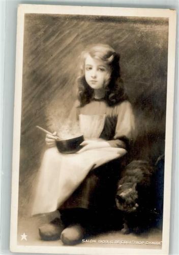 Mädchen mit Holzklotschen löffelt seinen Brei Katze Salon 1909