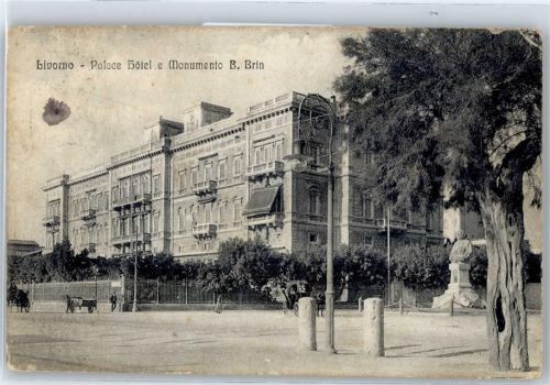 Livorno Palace Hotel, Monumento B. Brin