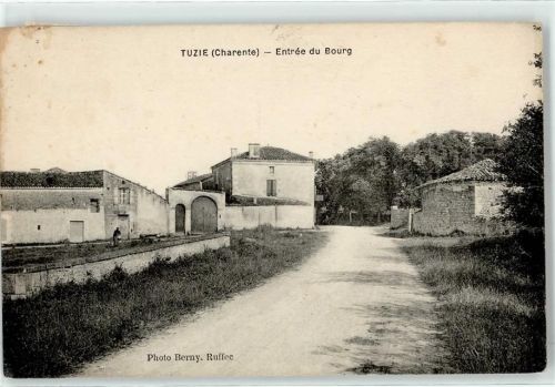 Tuzie 1851 Burg