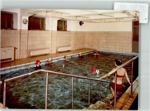 Hachen Krankenhaus Sauerlandklinik Schwimmbad Foto Original aus Archiv eines Ansichtskartenverlags Ort handschriftlich