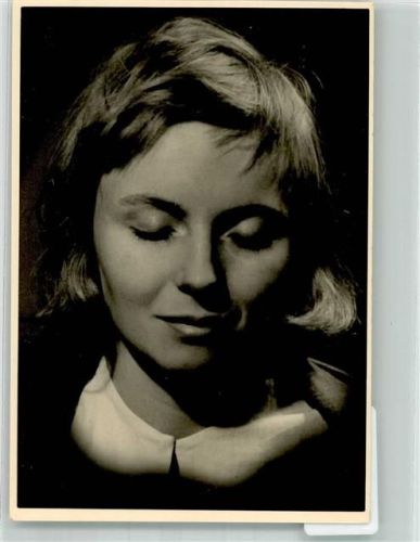Charlottenburg 1952 Portrait von Brigitte Ratz in Hannele im Kurfürstendamm-Theater Ort handschriftlich