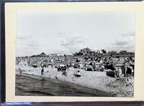 Duhnen Foto montiert auf Karton Strand vor dem Kurmittelhaus Fotograf Otto Schulze