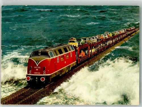 Morsum Lokomotive V 200840 mit Autozug auf dem Hindenburgdamm