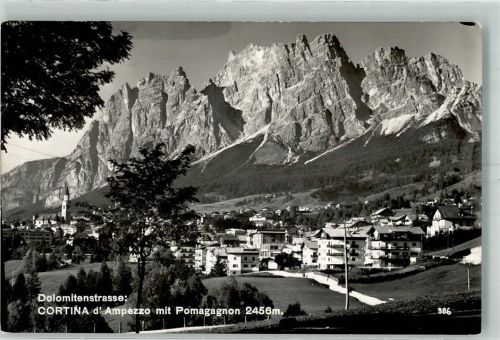 Cortina d'Ampezzo Dolomitenstrasse