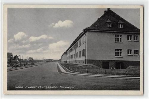 Köln Wahn 711 Köln-Wahn. Truppenübungsplatz Nordlager. Feldpost kleiner Knick oben rechts, kleiner Knick am rechten Rand in der Mitte mit Einriß, sonst gut erhalten