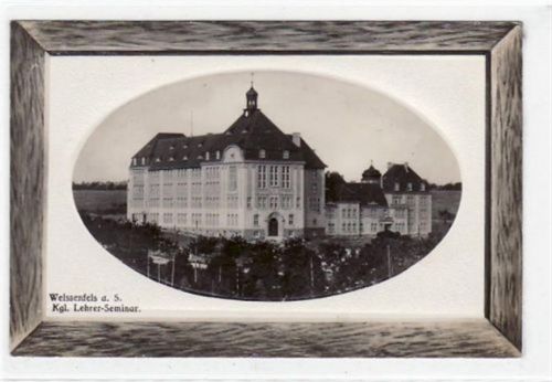 Weißenfels Passepartoutkarte von Weissenfels mit Kgl. Lehrer - Seminar gelaufen von 1909, Marke entfernt. Gute Erhaltung.