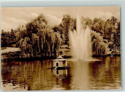 Schmölln Brauerteich Springbrunnen Entenhaus