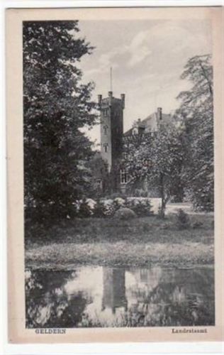 Geldern mit Landratsamt gelaufen, mit Marke und Stempel von 1931. Leichter Stempeldurchdruck, leicht fleckig, sonst gut erhalten